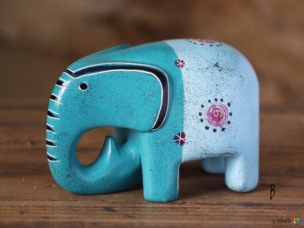 Preview: Elefant TSAVO 10 cm
