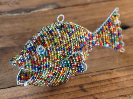 FISCH 13 cm aus Draht & Perlen
