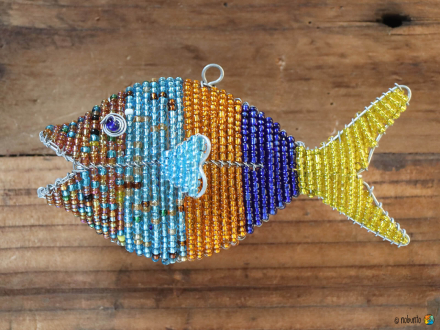 FISCH 13 cm aus Draht & Perlen