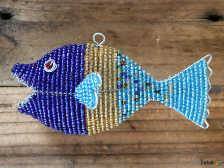 FISCH 13 cm aus Draht & Perlen
