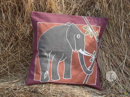 Kissenbezug ANIMAL KINGDOM ELEPHANT handbemalt