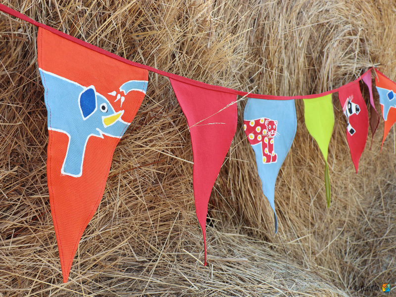 Wimpelkette Girlande SAFARI KIDS handbemalt