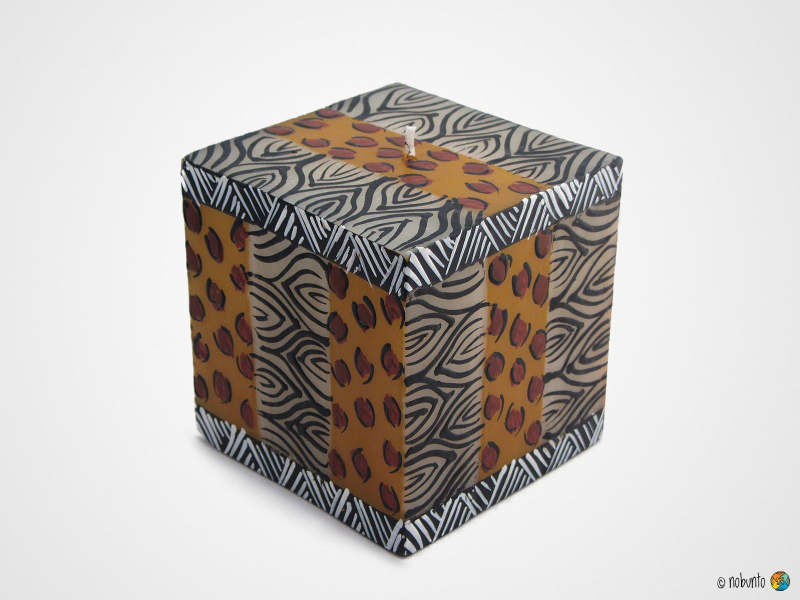 UZIMA Würfelkerze 10 x 10 cm